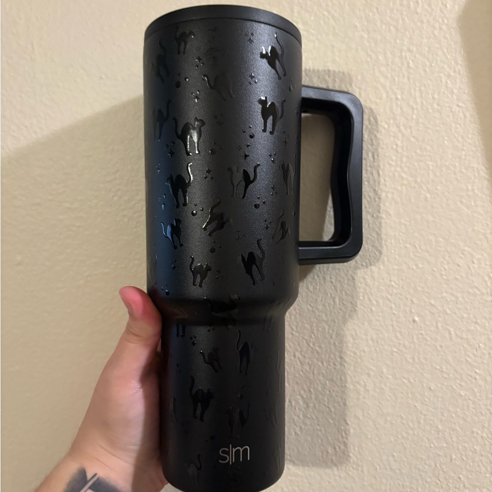 Simple modern scaredy cats tumbler